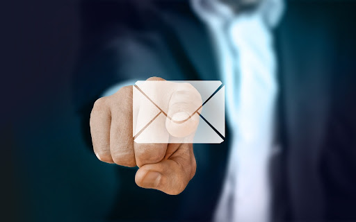 Email marketing hiệu quả để gửi newsletter hay chăm sóc khách hàng.
